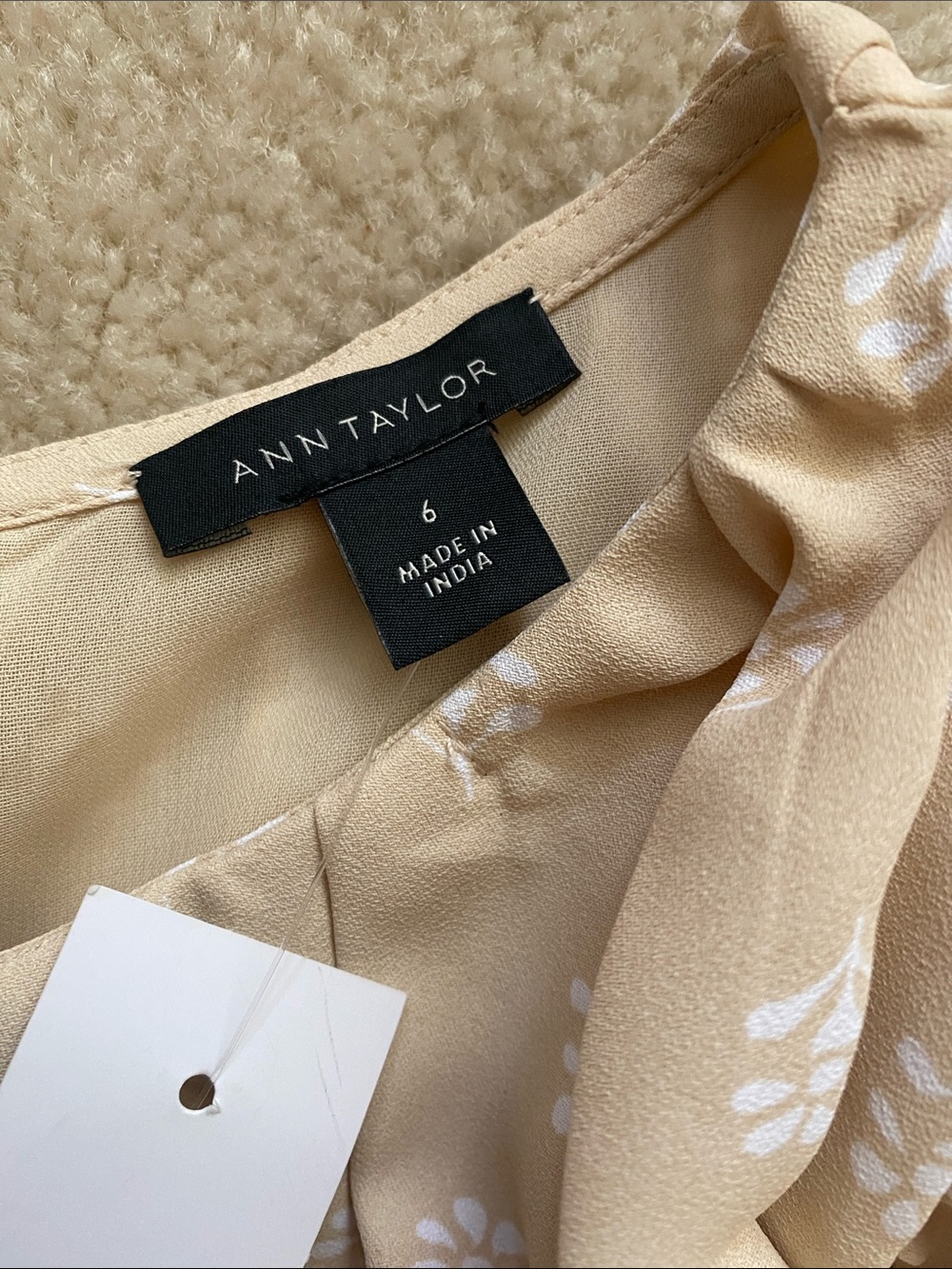 Ann Taylor NWT size 6 maxi dress - Picture 6 of 8